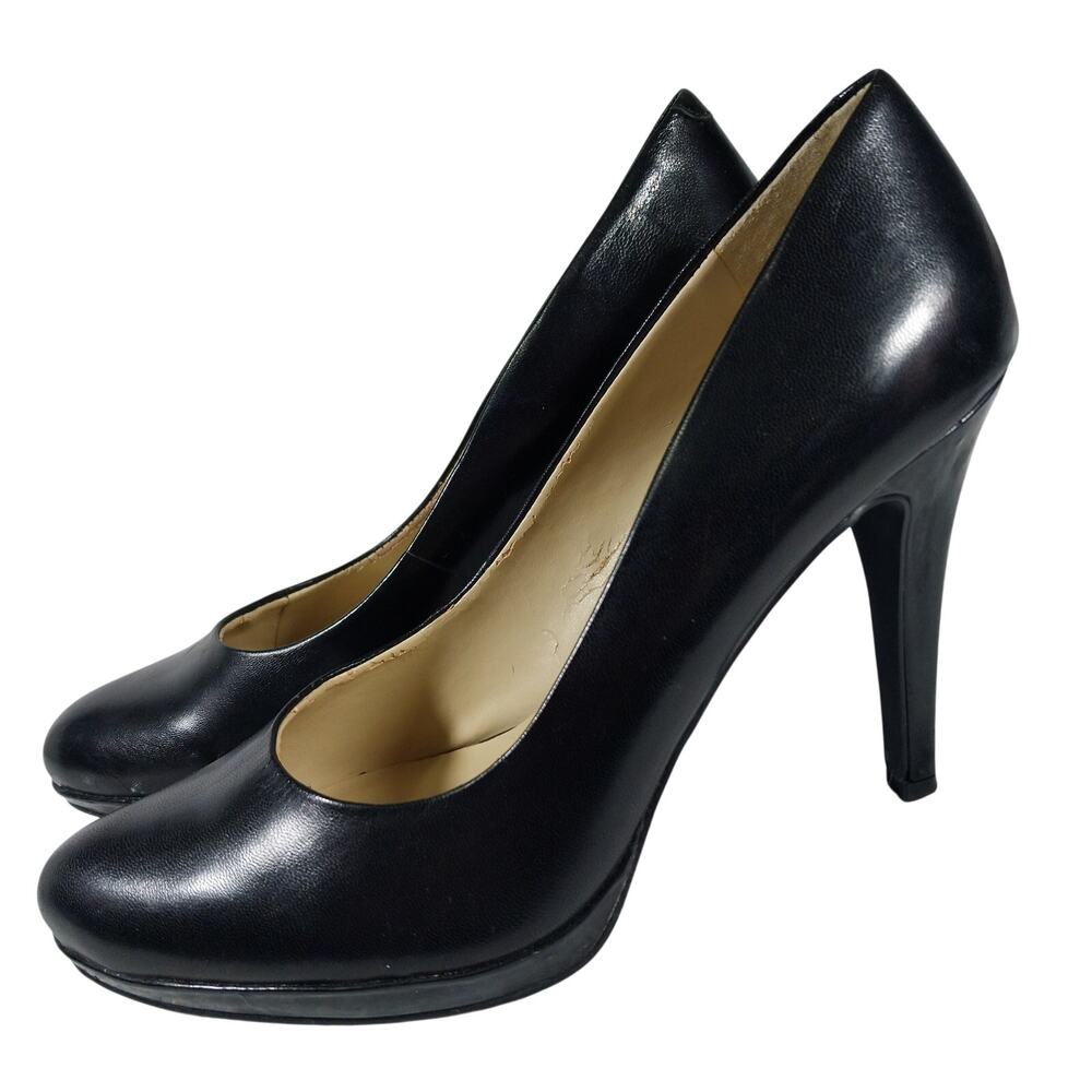 NINE WEST! BLACK GENUINE LEATHER/ PATENT LEATHER CLASSIC PLATFORM HEELS! SZ 7.5M